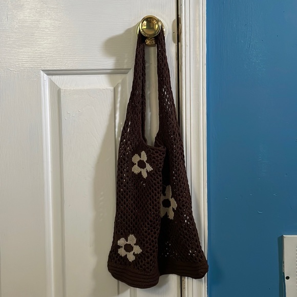 crochet tote bag - Picture 2 of 3